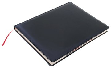 námořnická modrá