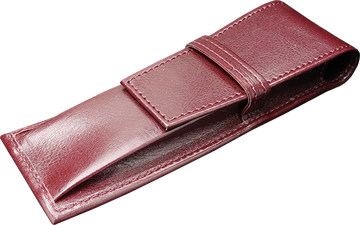 třešňově červená